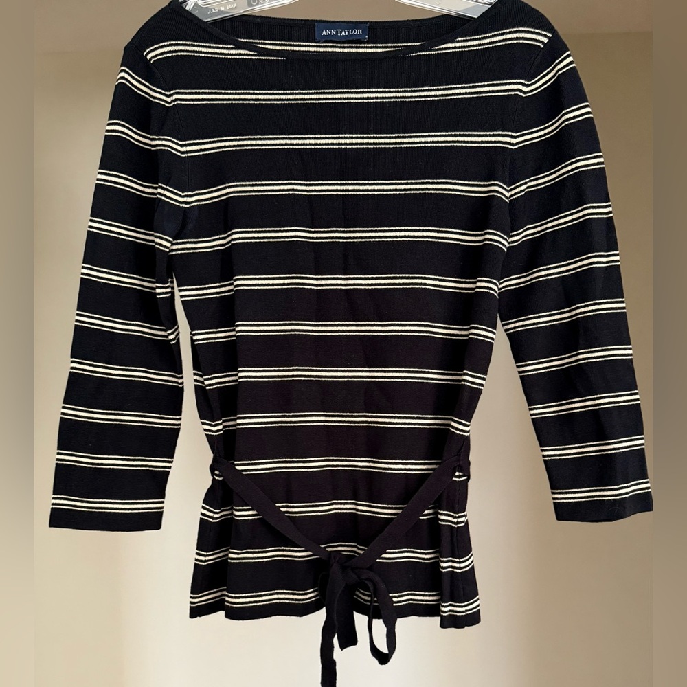 Ann Taylor Black and White Striped 3/4 Sleeve Top